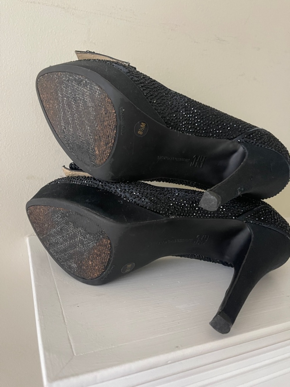 INC International Concepts Black Rhinestone Bow Platform Pumps Size 8.5 - Picture 8 of 9